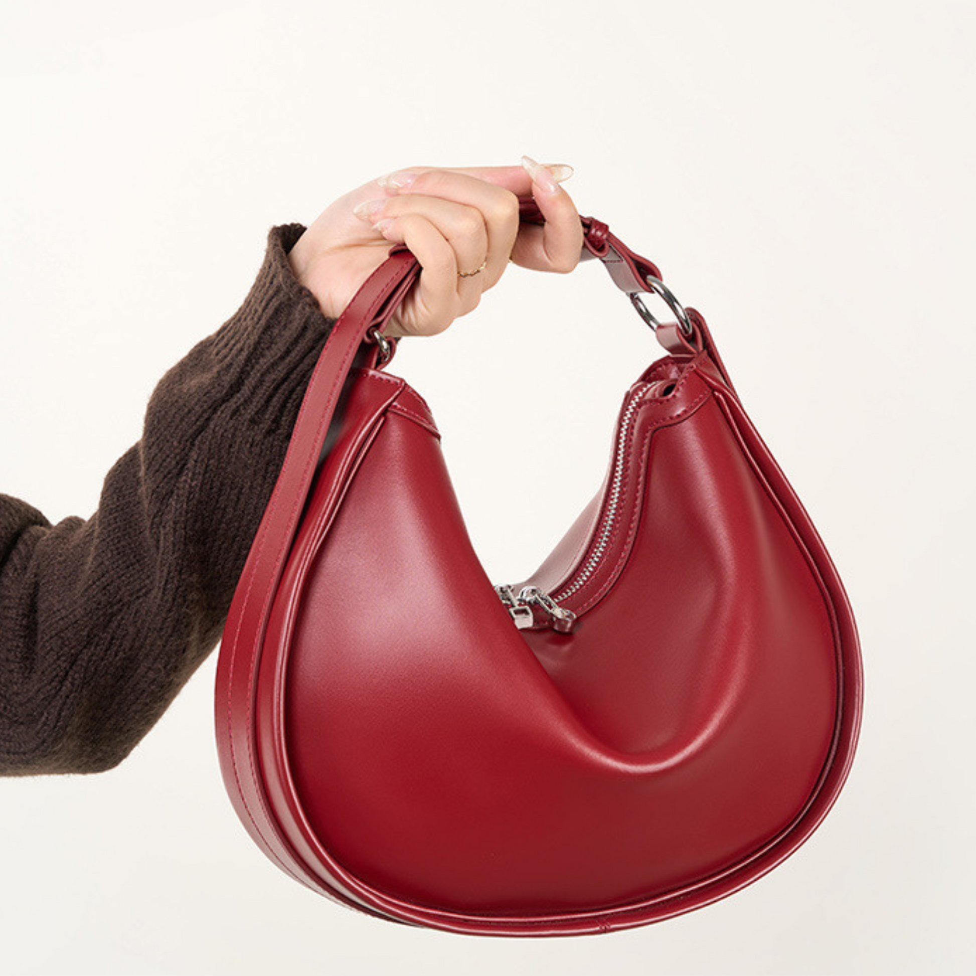 Hobo Bag in Leather